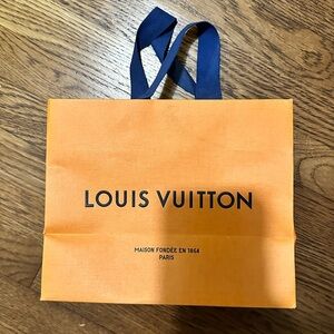 Louis Vuitton LV Gift Bag